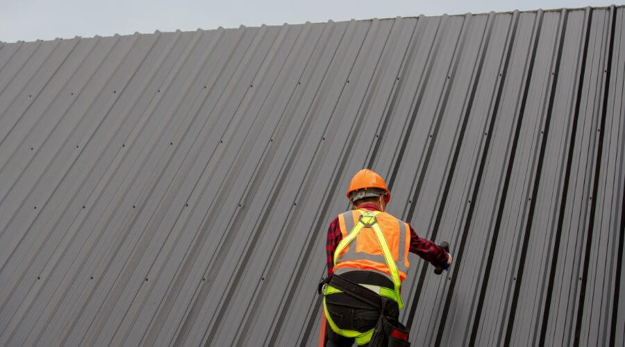 Professional metal roof installation services in Unionville, IN